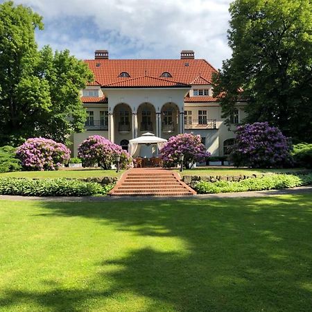 Rezydencja Willa Park & Restauracja レグニツァ エクステリア 写真