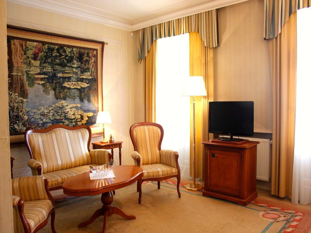 Rezydencja Willa Park & Restauracja レグニツァ 部屋 写真